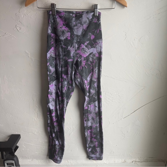 Lululemon Align Pant II 25” Inseam Floral Shift Multi Purple and Grey Size 2 - Picture 4 of 13